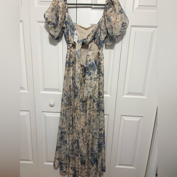 Abercrombie & Fitch Emerson Drama Bow Back Maxi Dress - NWT - Picture 6 of 8